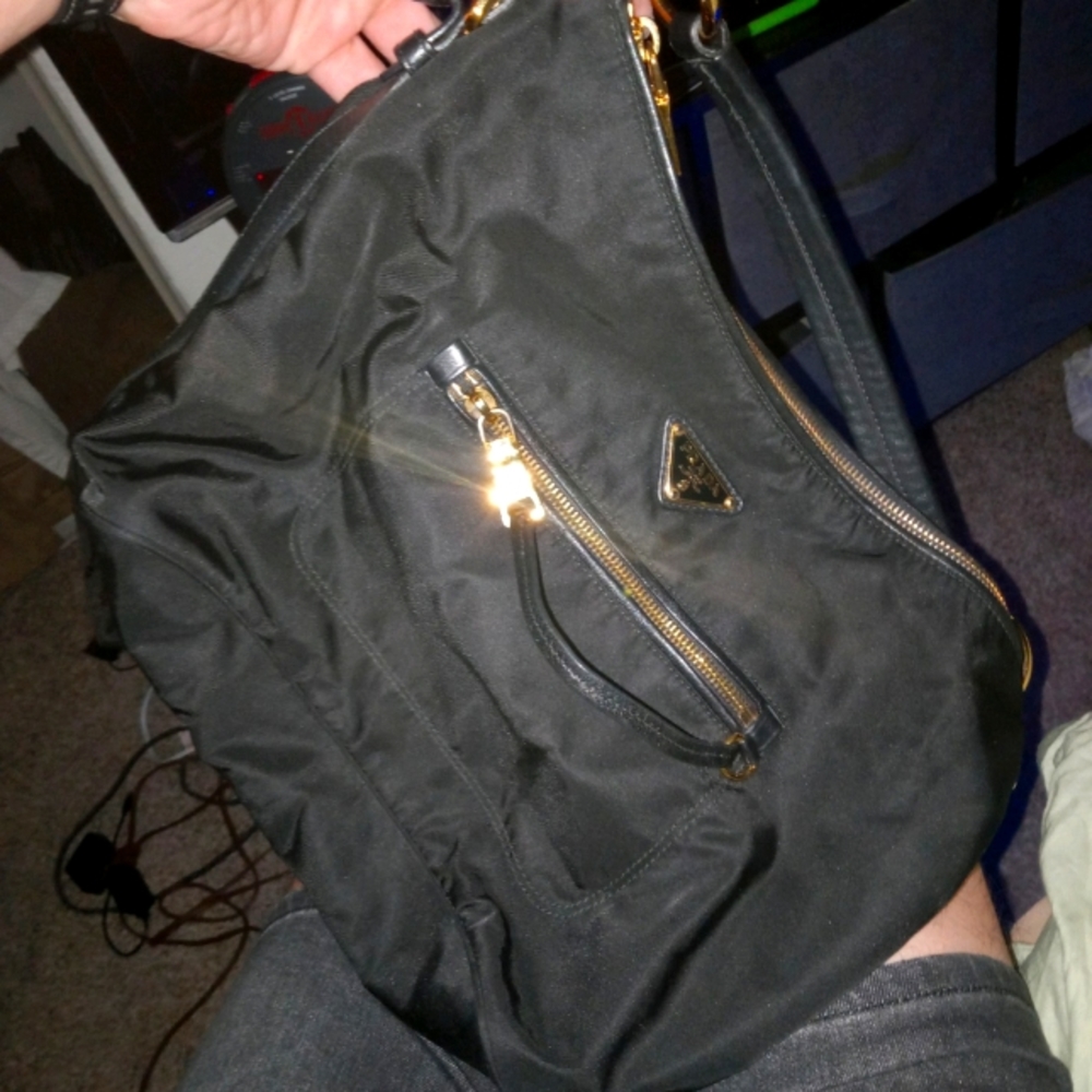 Nylon Prada Original with Authentic Features. BLACK w/ LEATHER w/ GOLD ZIPPER